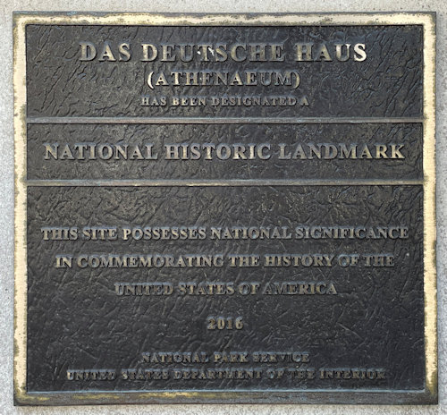 Plaque